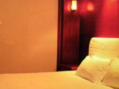 Pacific Luck Hotel 上海 外观 照片